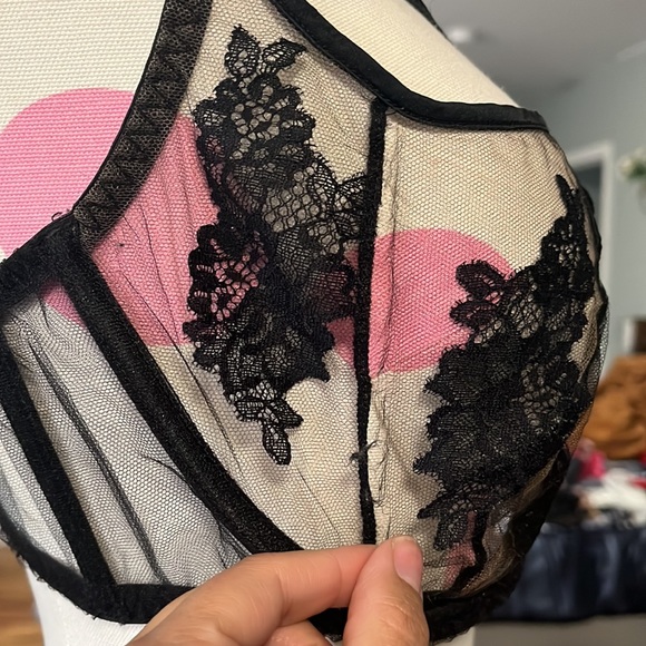 Bra - Picture 3 of 4